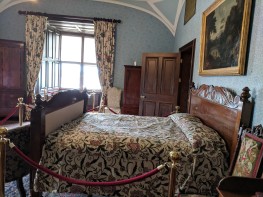 Typical bedroom at Kilkenny.